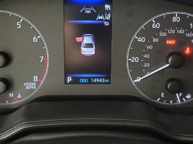 Used 2025 Toyota Corolla LE FWD image 2