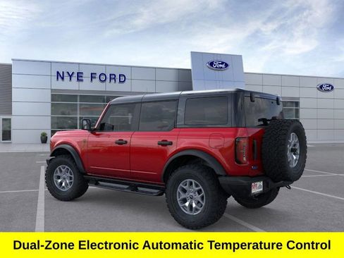 New 2025 Ford Bronco Badlands AWD/4WD image 5