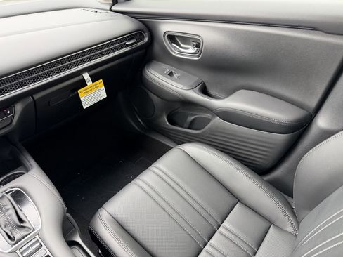 New 2026 Honda HR-V EX-L image 14