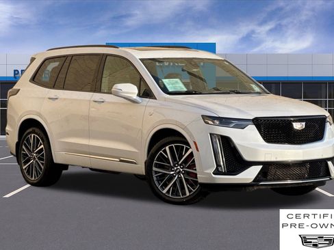 Certified 2023 Cadillac XT6 Sport image 1