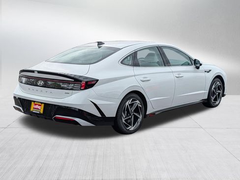 New 2026 Hyundai Sonata SEL AWD/4WD image 4