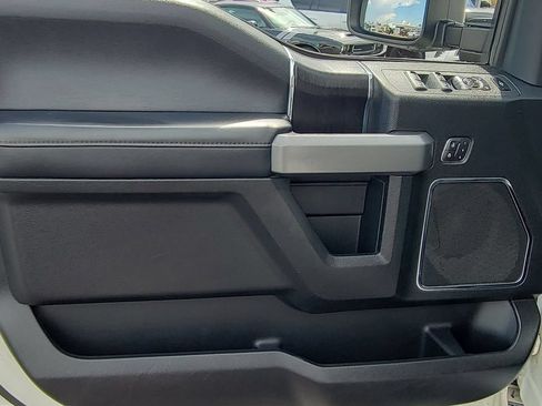 Used 2019 Ford F250 Platinum w/ Platinum Ultimate Package AWD/4WD image 23