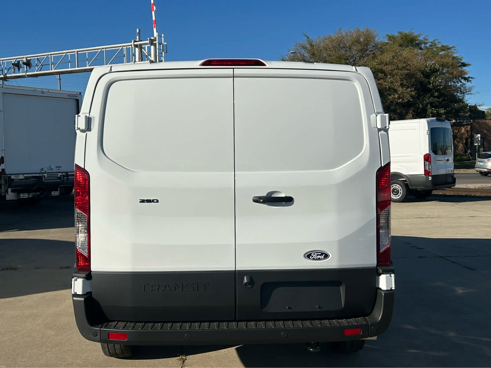 New 2027 Ford Transit 250 Low Roof RWD image 4