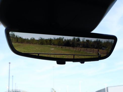 Used 2021 Cadillac Escalade Premium Luxury w/ Driver Assist Tech Package image 38