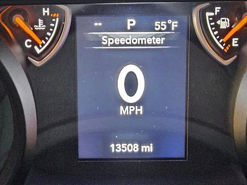 Used 2025 Jeep Wrangler Sport image 10