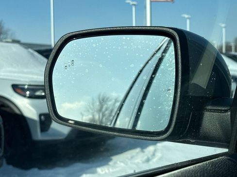 Used 2024 Ford Edge SEL w/ Convenience Package image 42