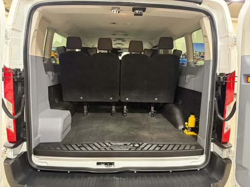 Used 2019 Ford Transit 350 XLT RWD image 21
