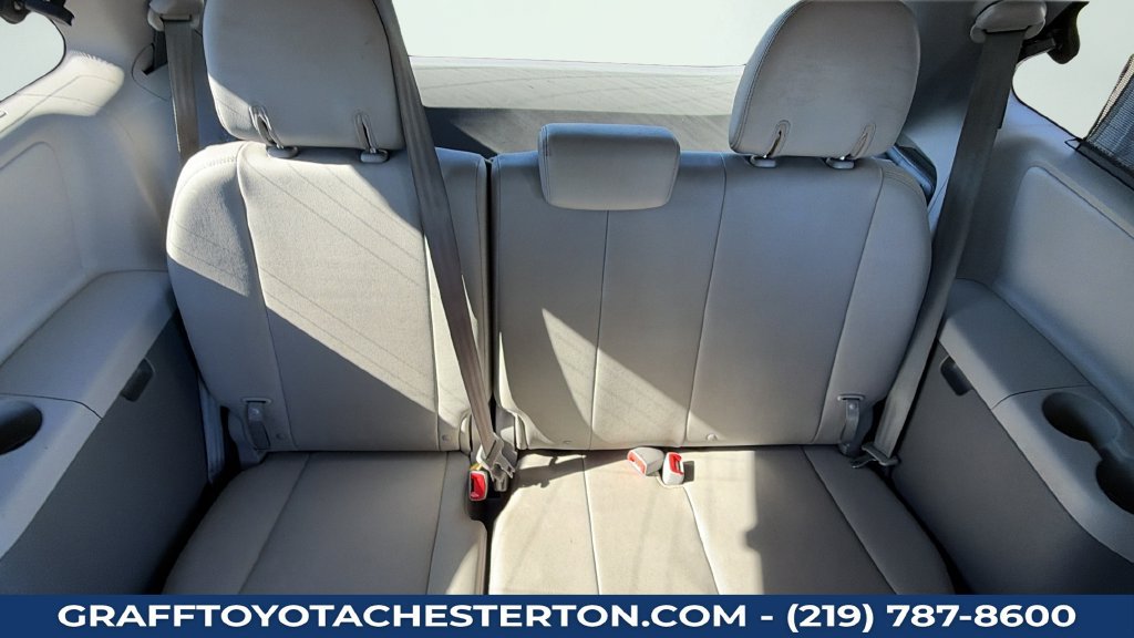 Used 2016 Toyota Sienna XLE FWD image 24
