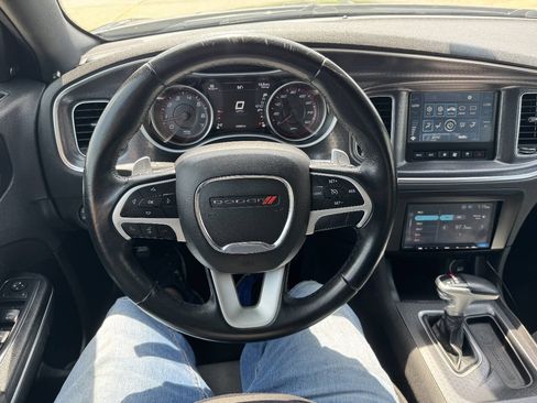 Used 2017 Dodge Charger R/T RWD image 17