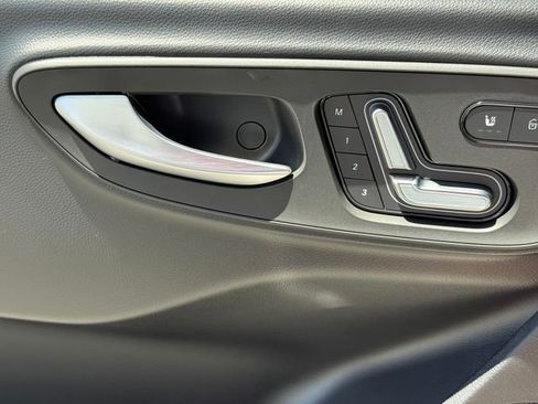 New 2026 Mercedes-Benz Sprinter 2500 image 18