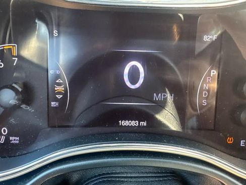 Used 2015 Jeep Grand Cherokee Limited AWD/4WD image 15