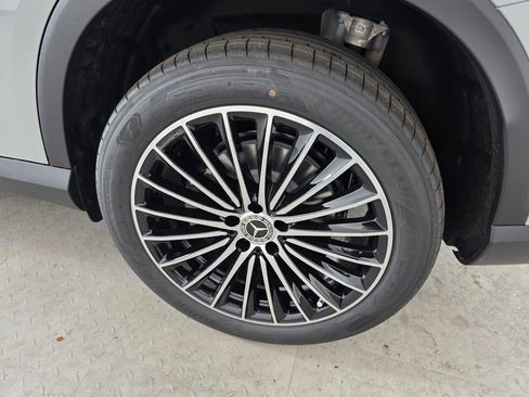 New 2026 Mercedes-Benz GLC 300 image 12
