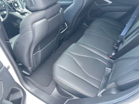 New 2025 Acura RDX SH-AWD image 18