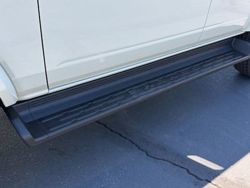 New 2026 Ford Bronco Outer Banks AWD/4WD image 12