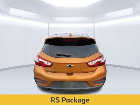 Used 2017 Chevrolet Cruze LT w/ Convenience Package FWD image 8