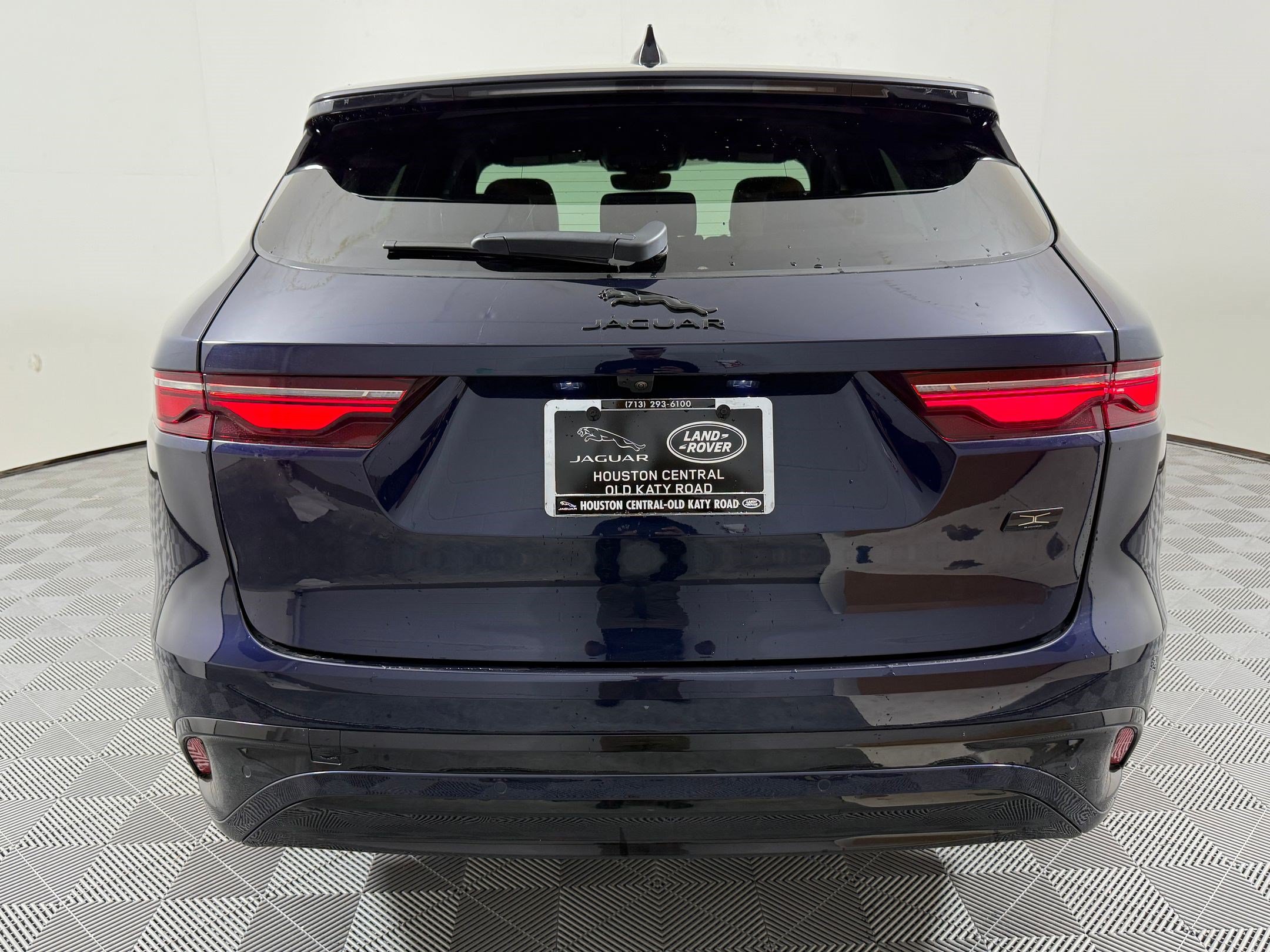 New 2026 Jaguar F-PACE R-Dynamic S AWD/4WD image 11