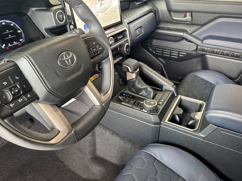 New 2026 Toyota 4Runner Platinum AWD/4WD image 46