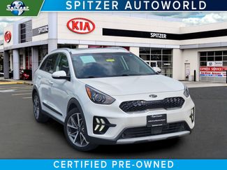 Used 2020 Kia Niro Touring image 1
