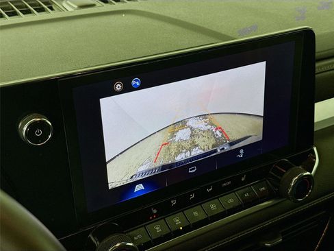 Used 2023 Chevrolet Colorado LT w/ LT Convenience Package II image 14