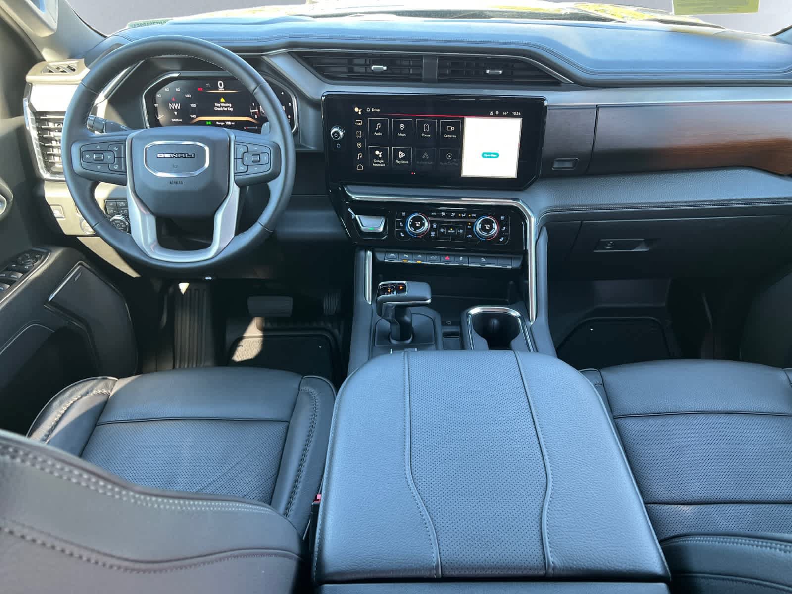 Used 2026 GMC Sierra 1500 Denali AWD/4WD image 10