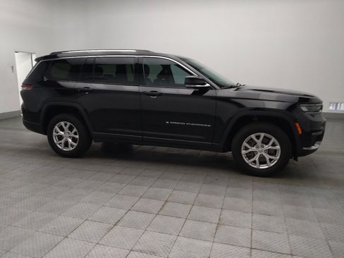 Used 2021 Jeep Grand Cherokee L Limited image 11