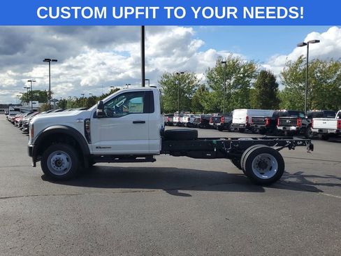New 2025 Ford F450 XL image 29