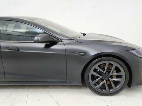 Used 2022 Tesla Model S AWD/4WD image 2