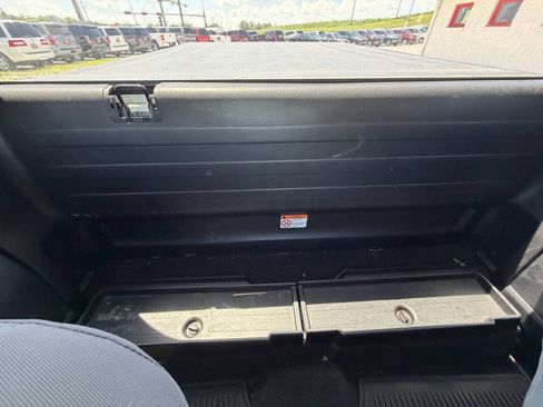 Used 2020 Toyota Tacoma SR RWD image 27