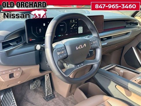 Used 2024 Kia EV9 GT-Line AWD/4WD image 20