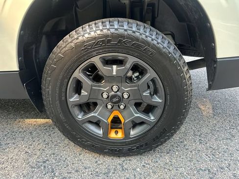 Used 2024 Ford Maverick Tremor w/ Tremor Off-Road Package AWD/4WD image 14