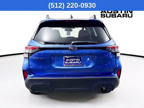 Used 2026 Subaru Forester Premium image 7