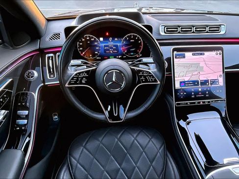 Used 2021 Mercedes-Benz S 580 4MATIC Sedan image 6