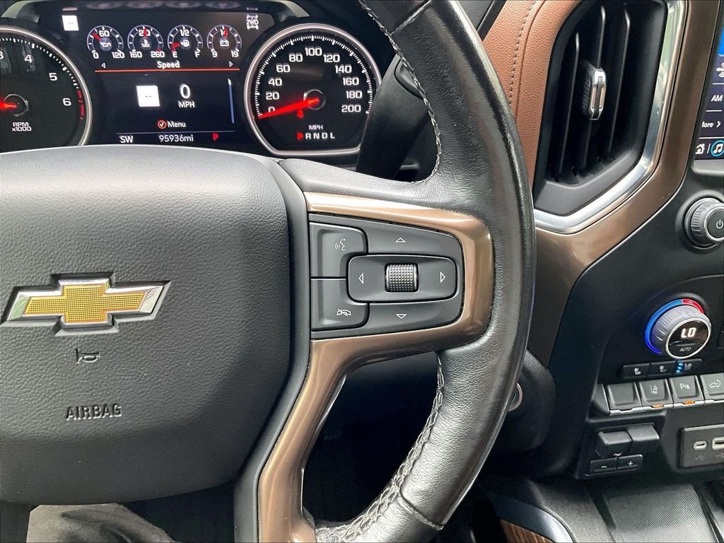 Used 2022 Chevrolet Silverado 2500 High Country w/ Technology Package AWD/4WD image 24