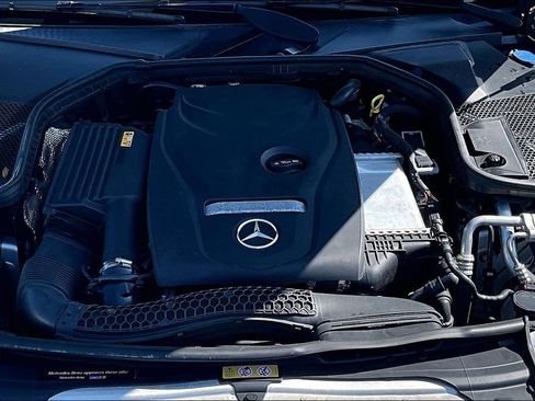 Used 2018 Mercedes-Benz C 300 4MATIC Sedan image 10