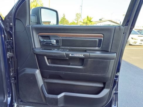 Used 2015 RAM 2500 Laramie AWD/4WD image 14