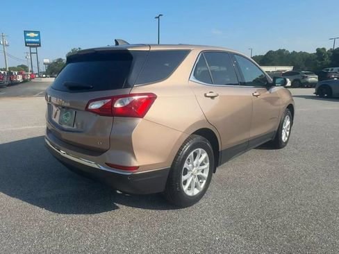 Used 2019 Chevrolet Equinox LT FWD image 8