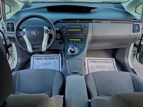 Used 2011 Toyota Prius Two FWD image 5