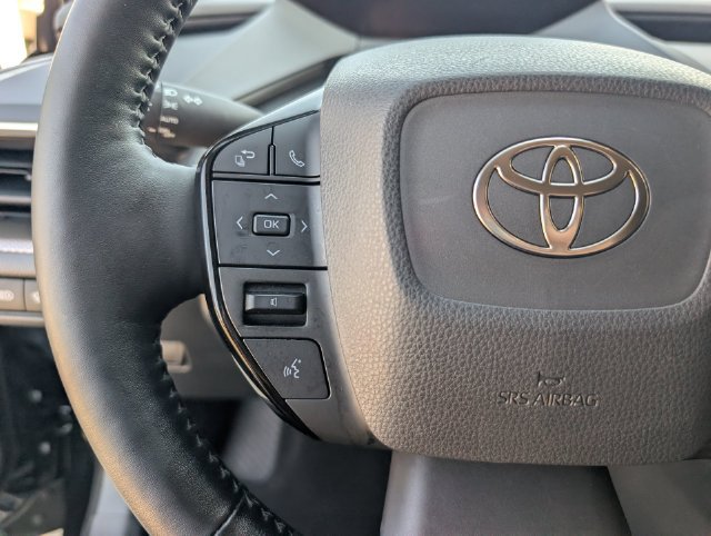 Used 2024 Toyota Prius XLE FWD image 13