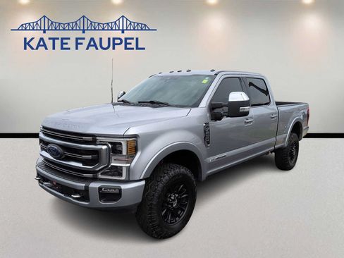 Used 2022 Ford F250 Platinum w/ Tremor Off-Road Package AWD/4WD image 3