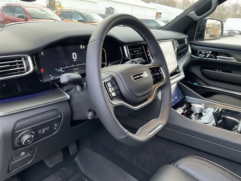 New 2024 Jeep Grand Wagoneer Series II w/ Quick Order Packagew 28T image 10