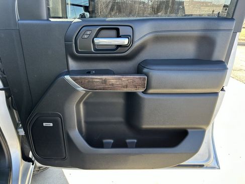 Used 2020 GMC Sierra 3500 Denali w/ Denali Ultimate Package image 18