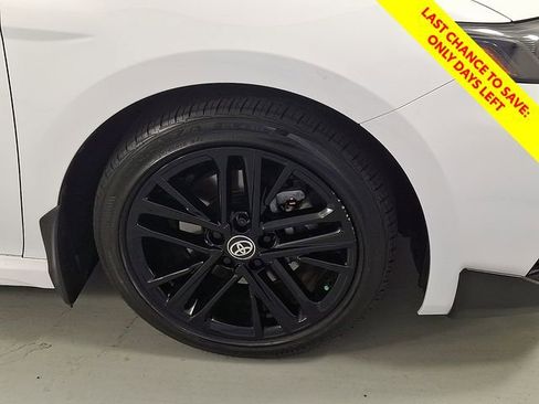 Certified 2025 Toyota Camry SE FWD image 9