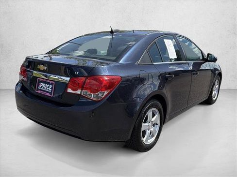 Used 2016 Chevrolet Cruze LT FWD image 6