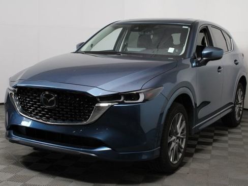 Used 2024 MAZDA CX-5 AWD 2.5 S w/ Premium Package image 3