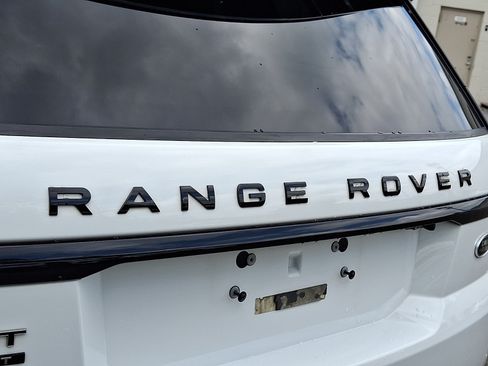 Certified 2022 Land Rover Range Rover Sport HST AWD/4WD image 30