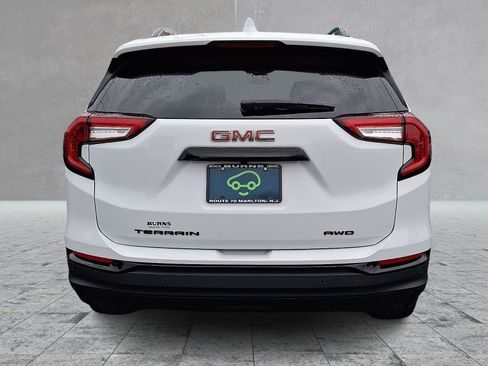 Certified 2023 GMC Terrain SLE w/ Driver Convenience Package AWD/4WD image 6