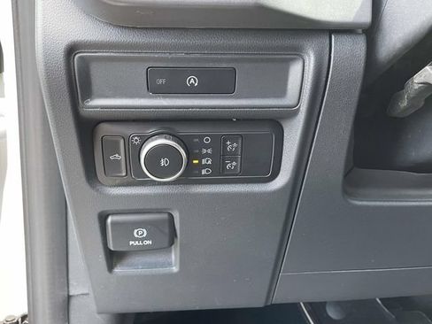 Used 2025 Ford F150 XLT w/ Equipment Group 301A Standard AWD/4WD image 13