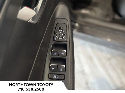 Used 2020 Hyundai Santa Fe SEL w/ Convenience Package image 31