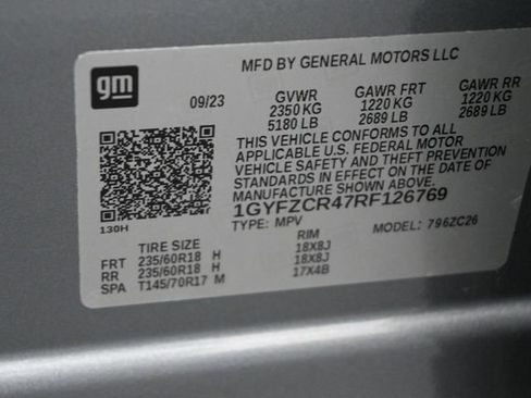 Used 2024 Cadillac XT4 Premium Luxury image 18