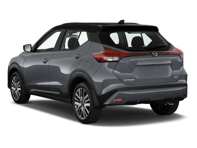 Used 2023 Nissan Kicks SR w/ Interior Electronics Package FWD image 2